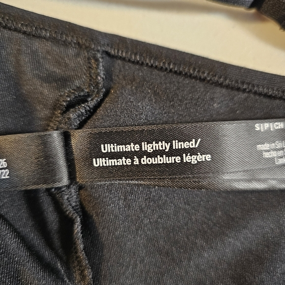 PINK Victoria's Secret Black Ultimate Sports Crop Bra - Small - Picture 6 of 9